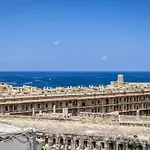Bastions Seafront house Valletta